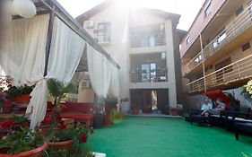 Camere de inchiriat Sandra